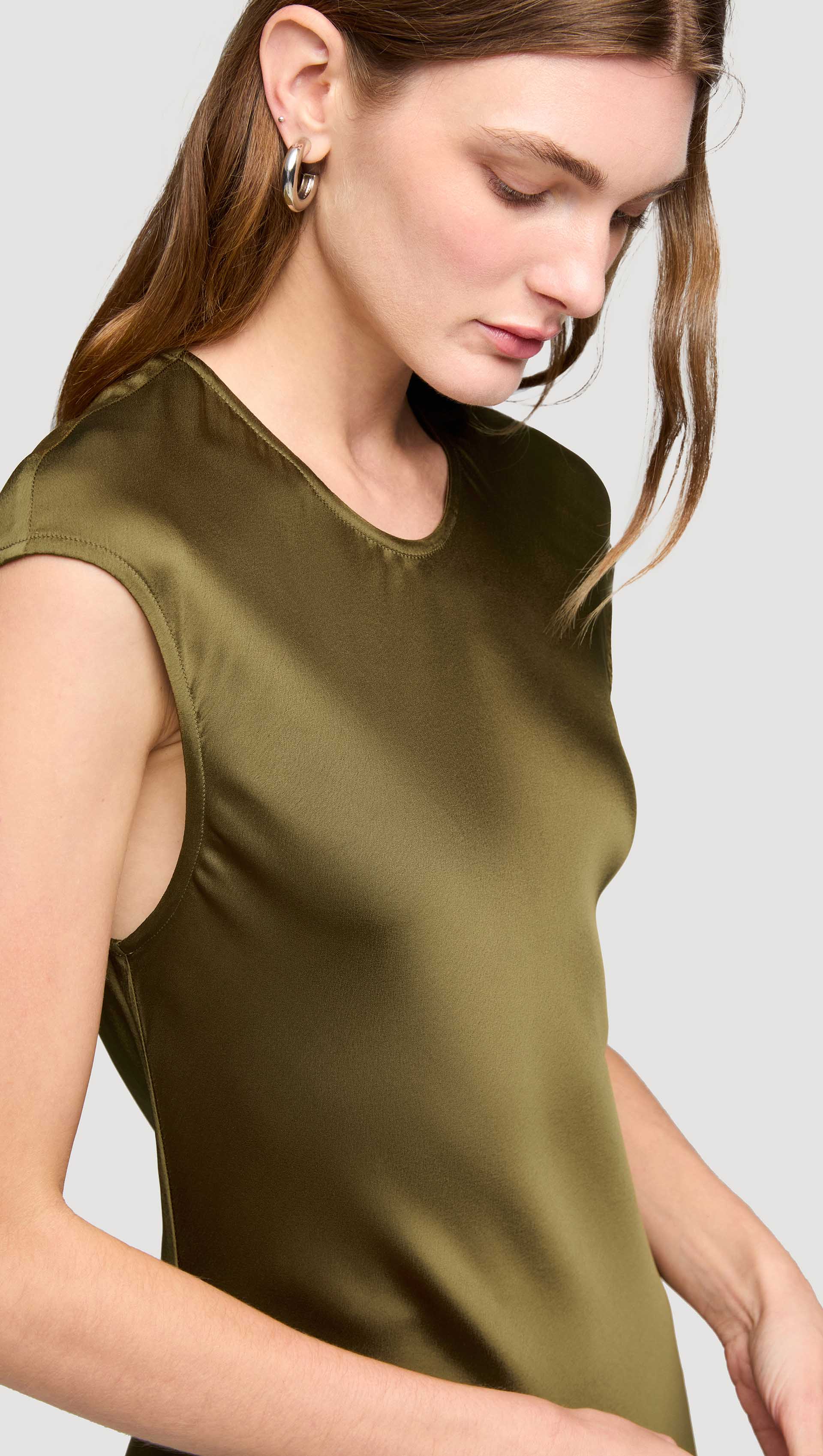 Bias Dress in Viscose Satin | Olive - Image 5