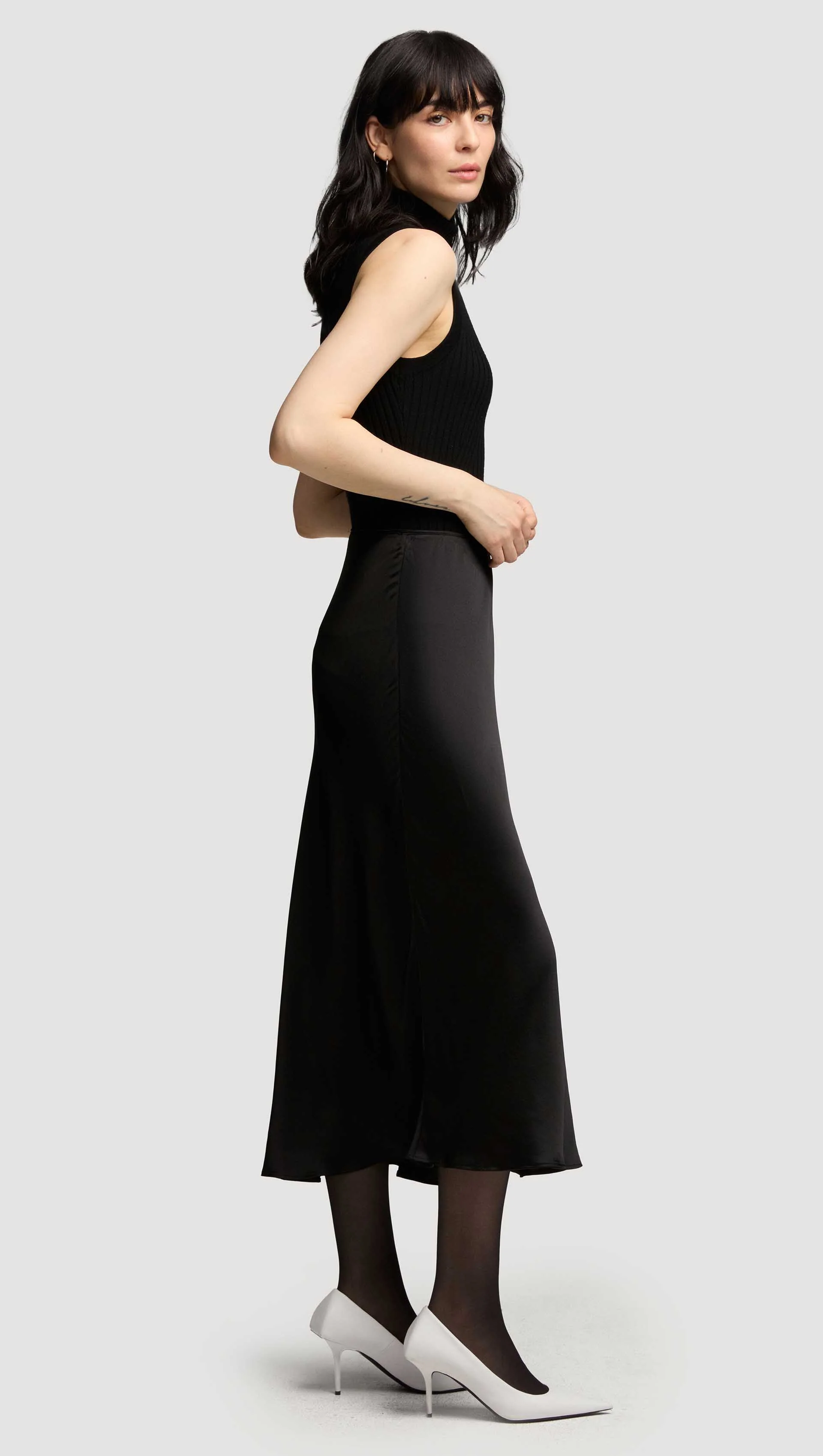 Bias Midi Skirt in Viscose Satin | Black - Image 7