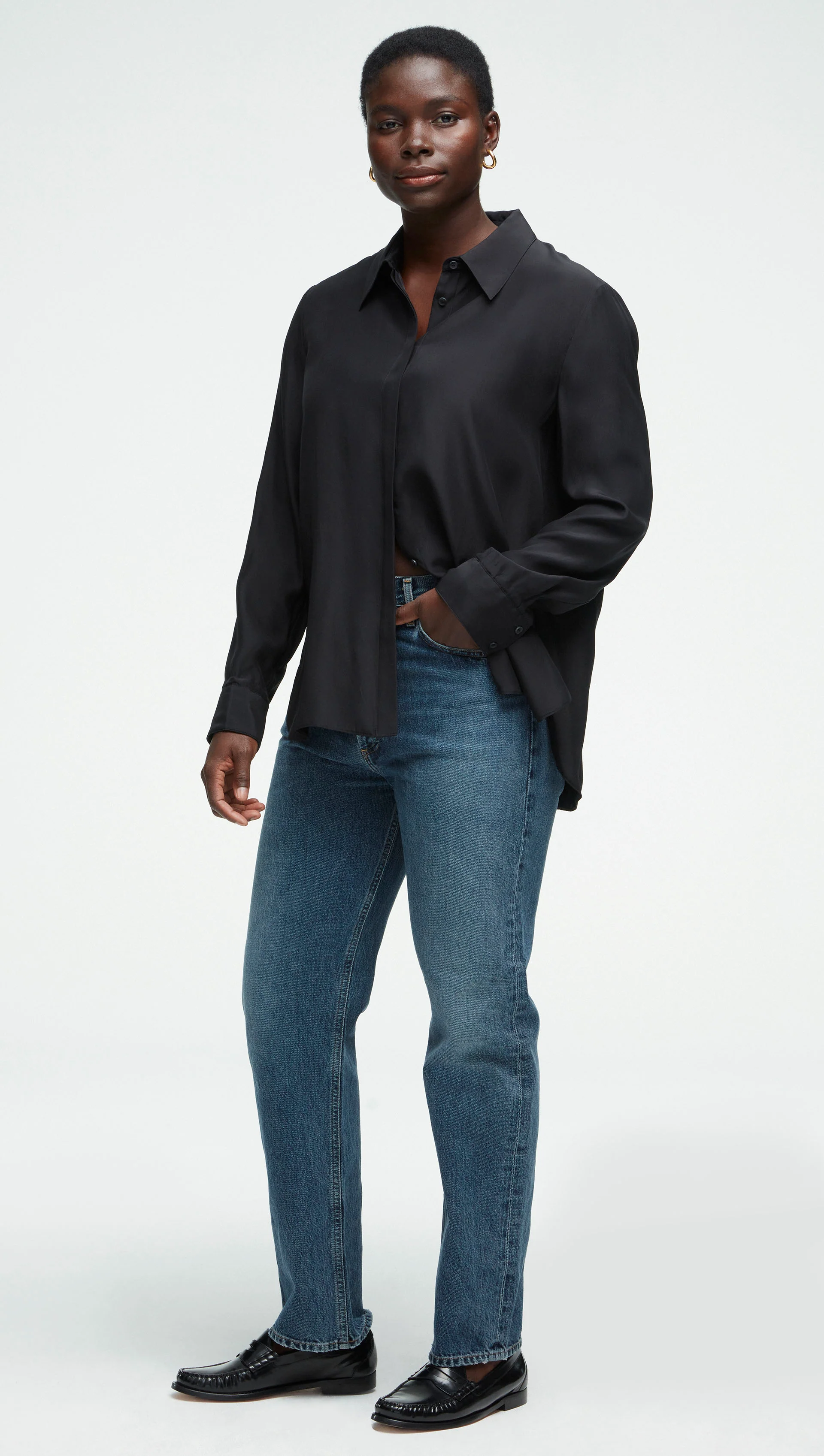 Collared Shirt in Matte-side Silk Satin | Black - Image 3