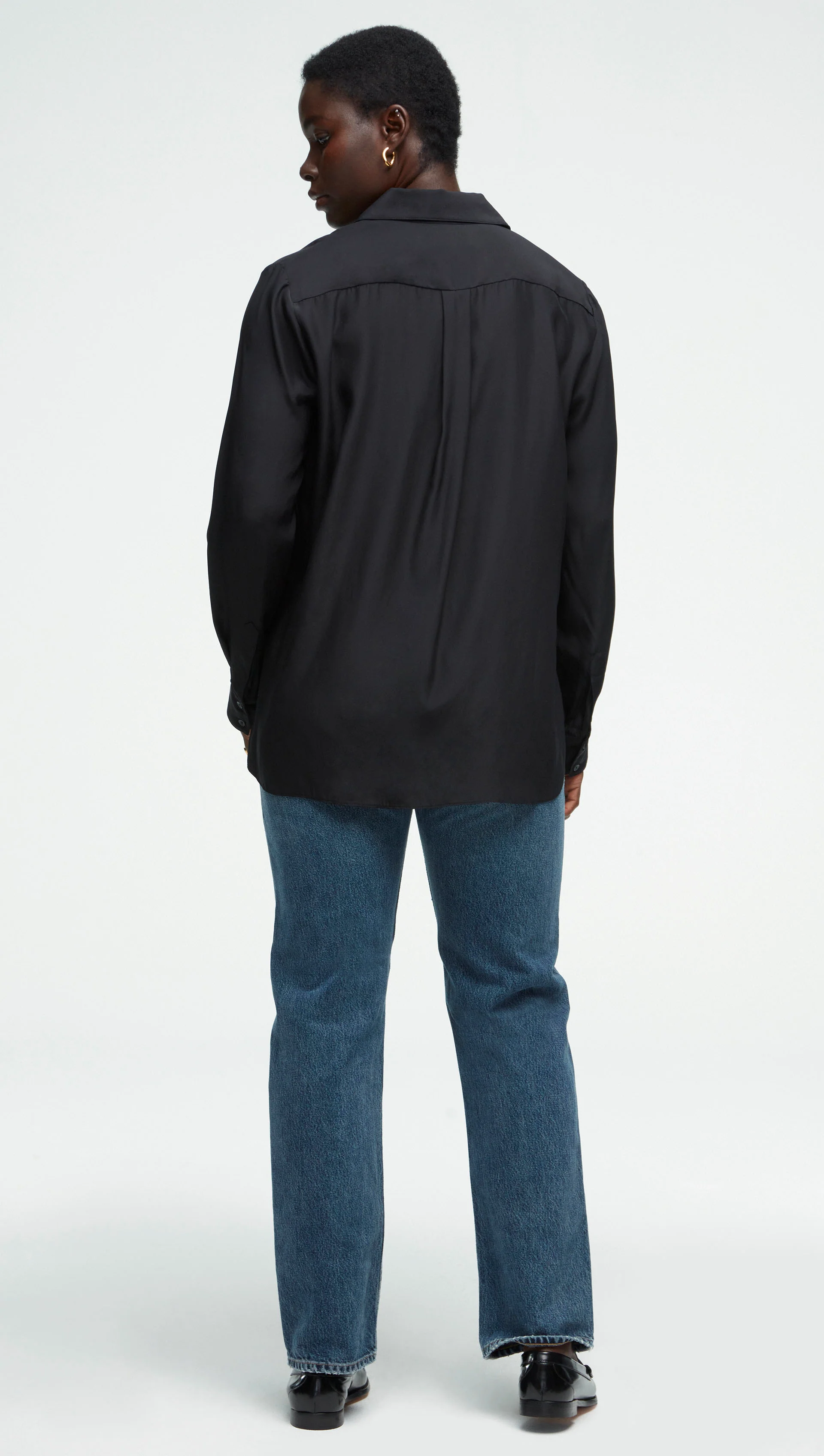 Collared Shirt in Matte-side Silk Satin | Black - Image 6