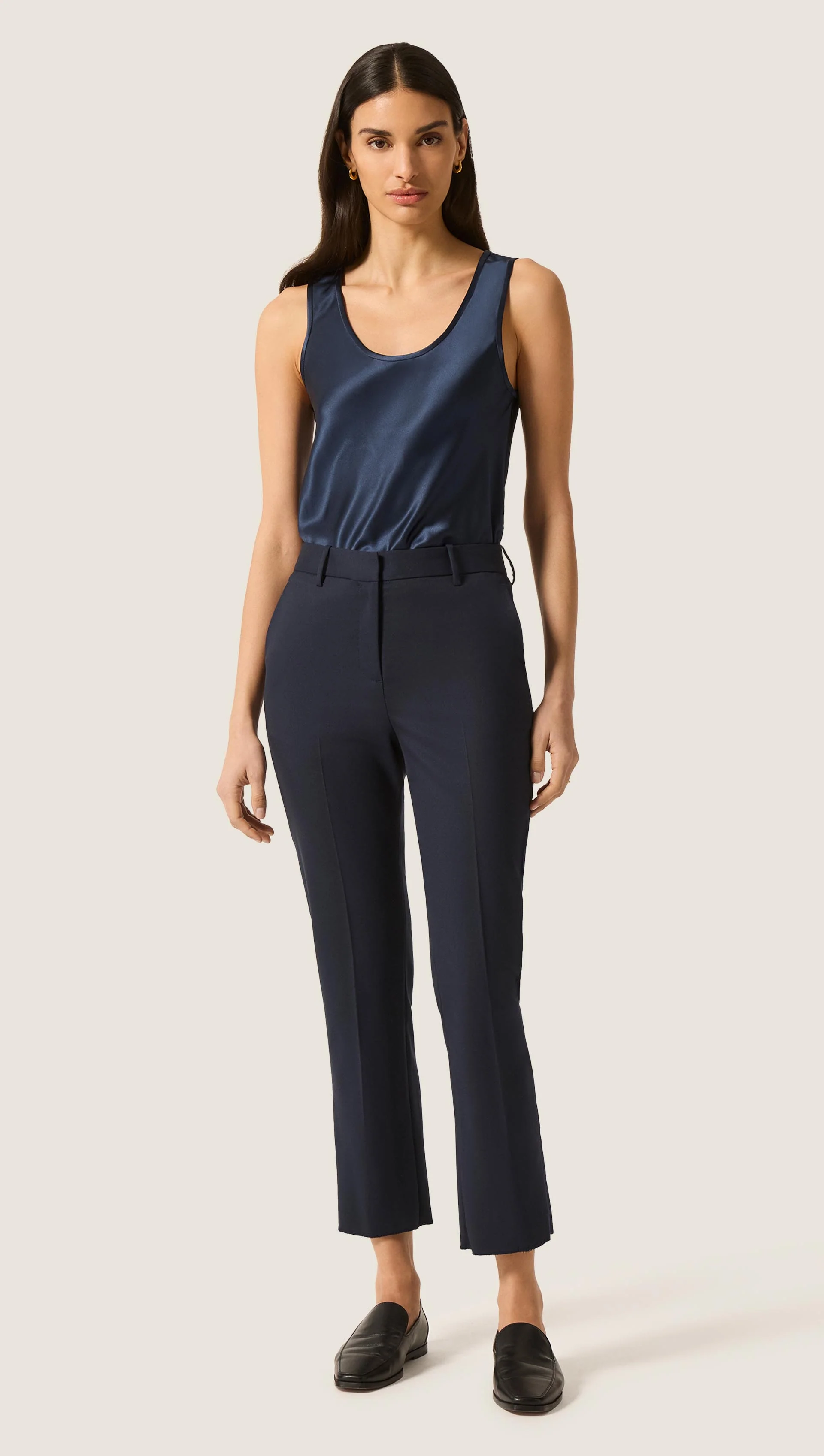 Cropped Straight Leg Trouser in Seasonless Wool | Midnight - Image 5