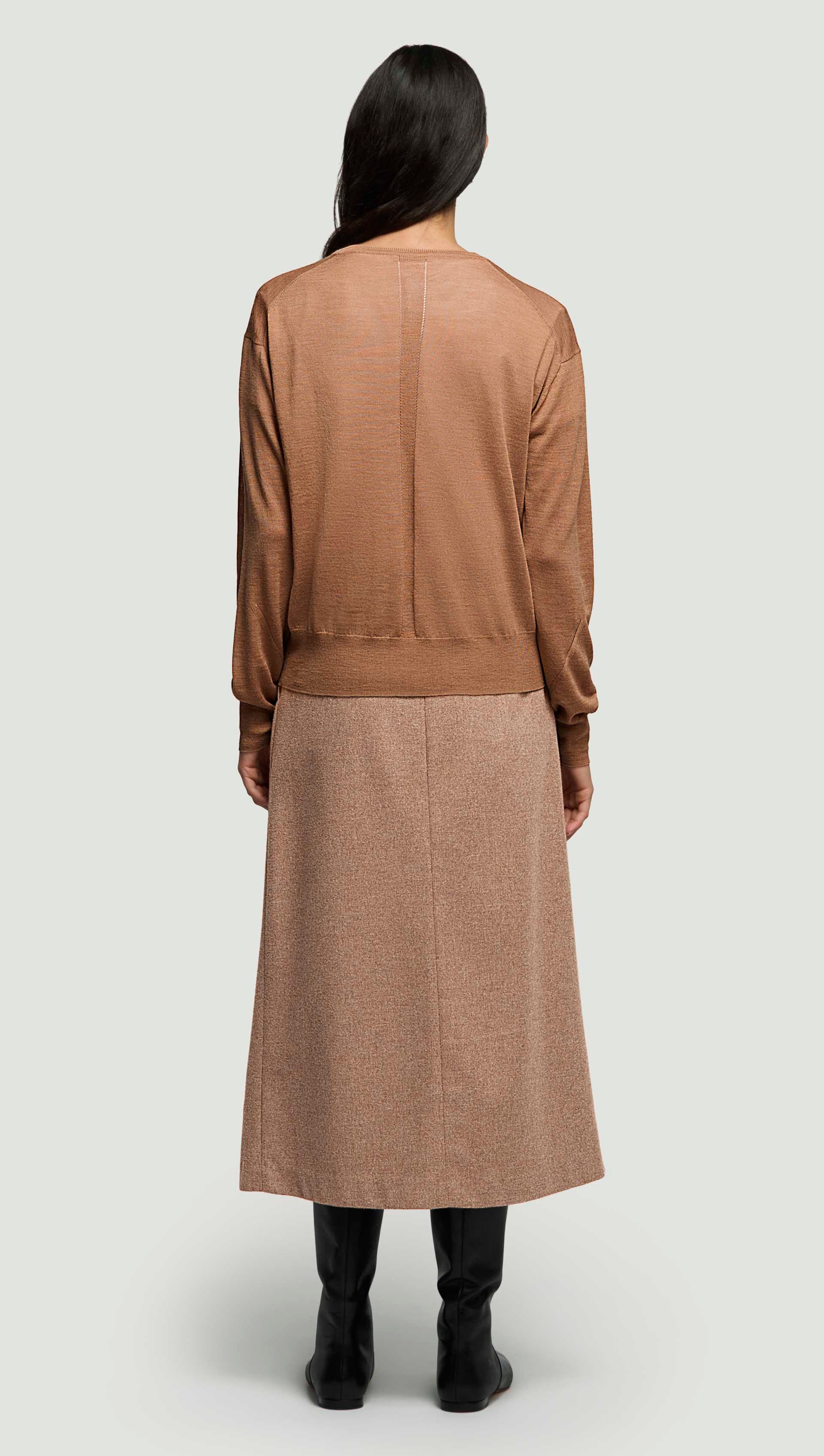 Fine Crewneck in Merino Silk | Camel - Image 5