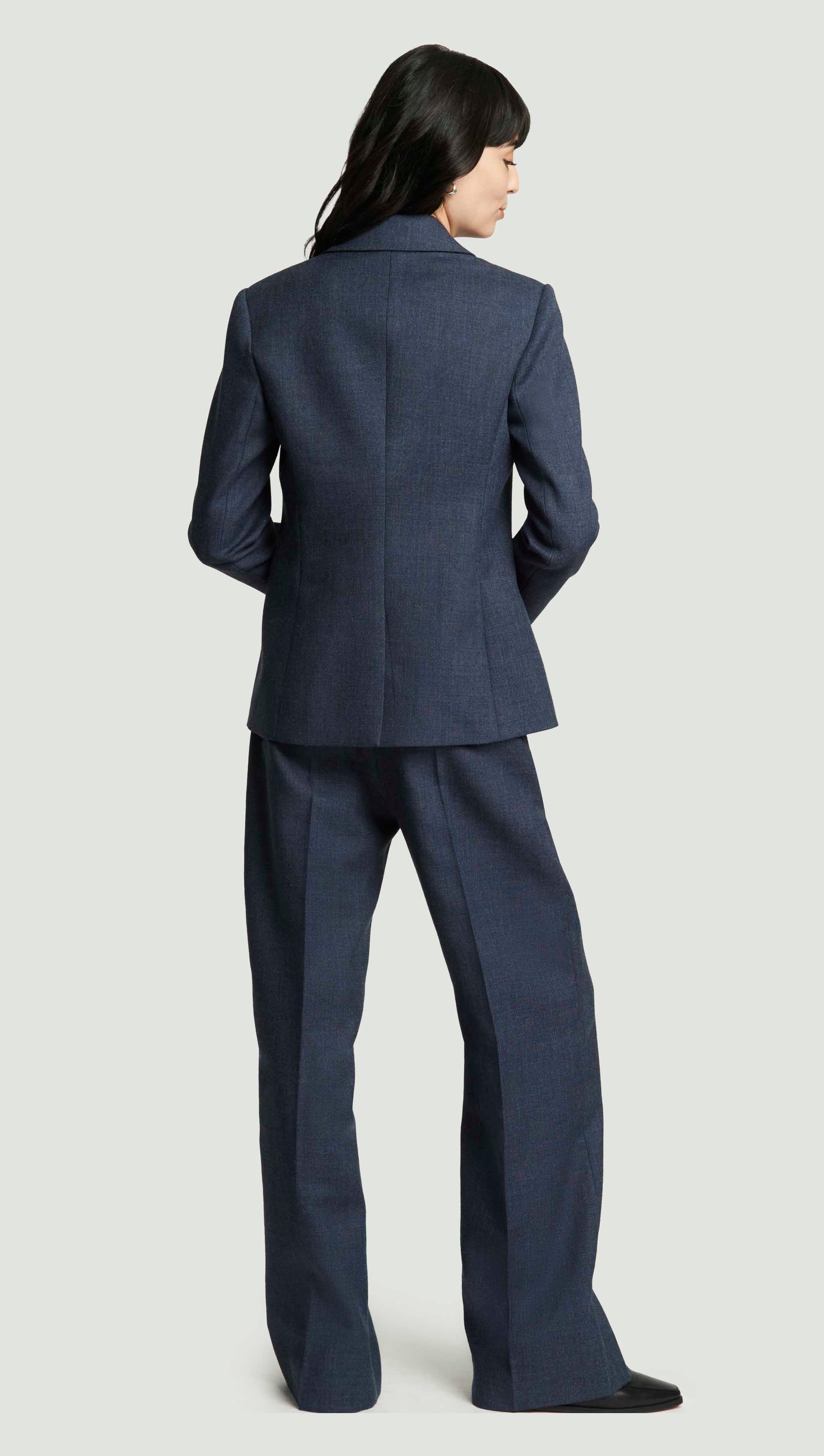 Patch Pocket Blazer in Bellagio Wool | Navy - Image 4