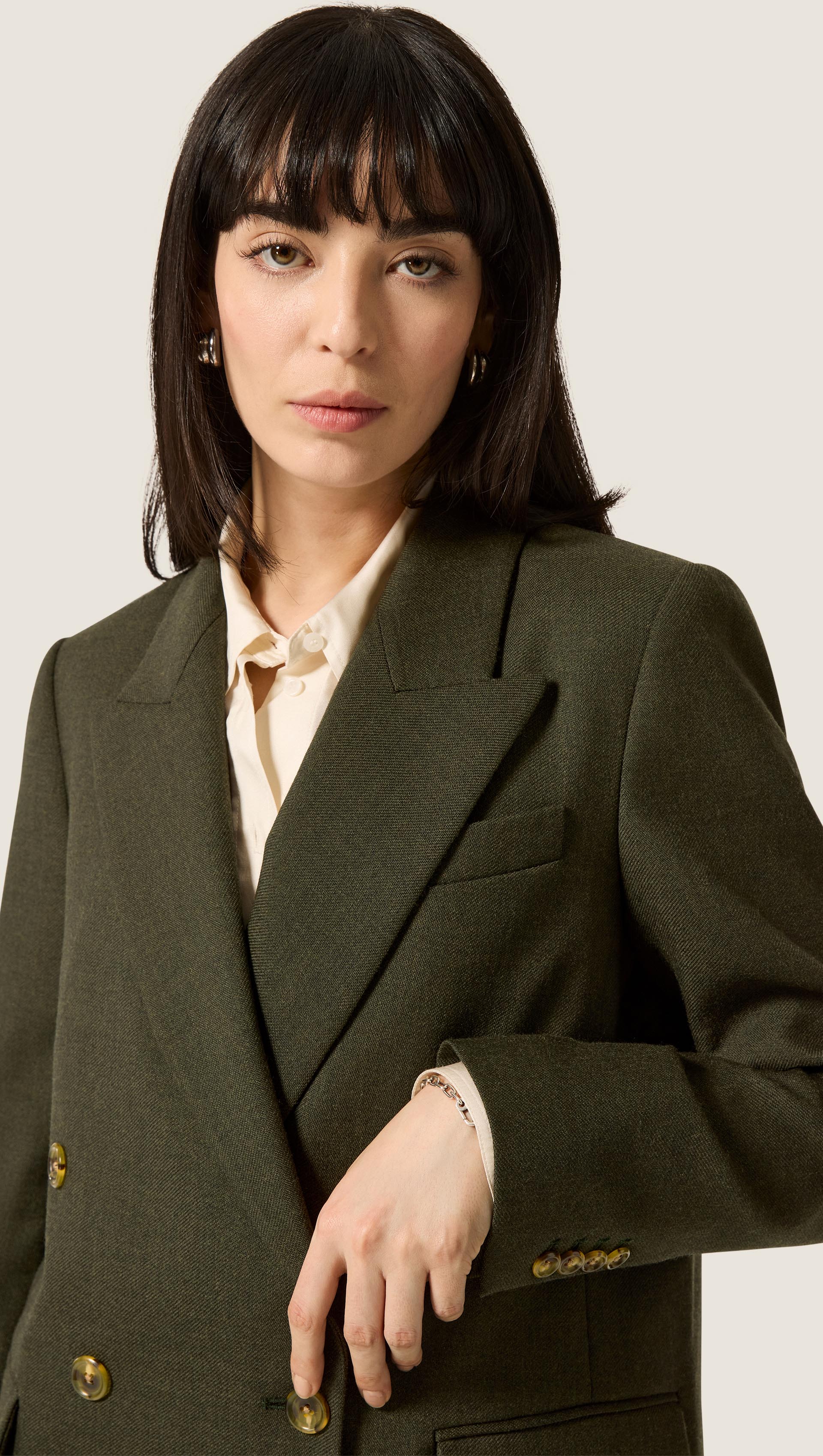 Peak Lapel Blazer in Bellagio Wool | Hunter - Image 5