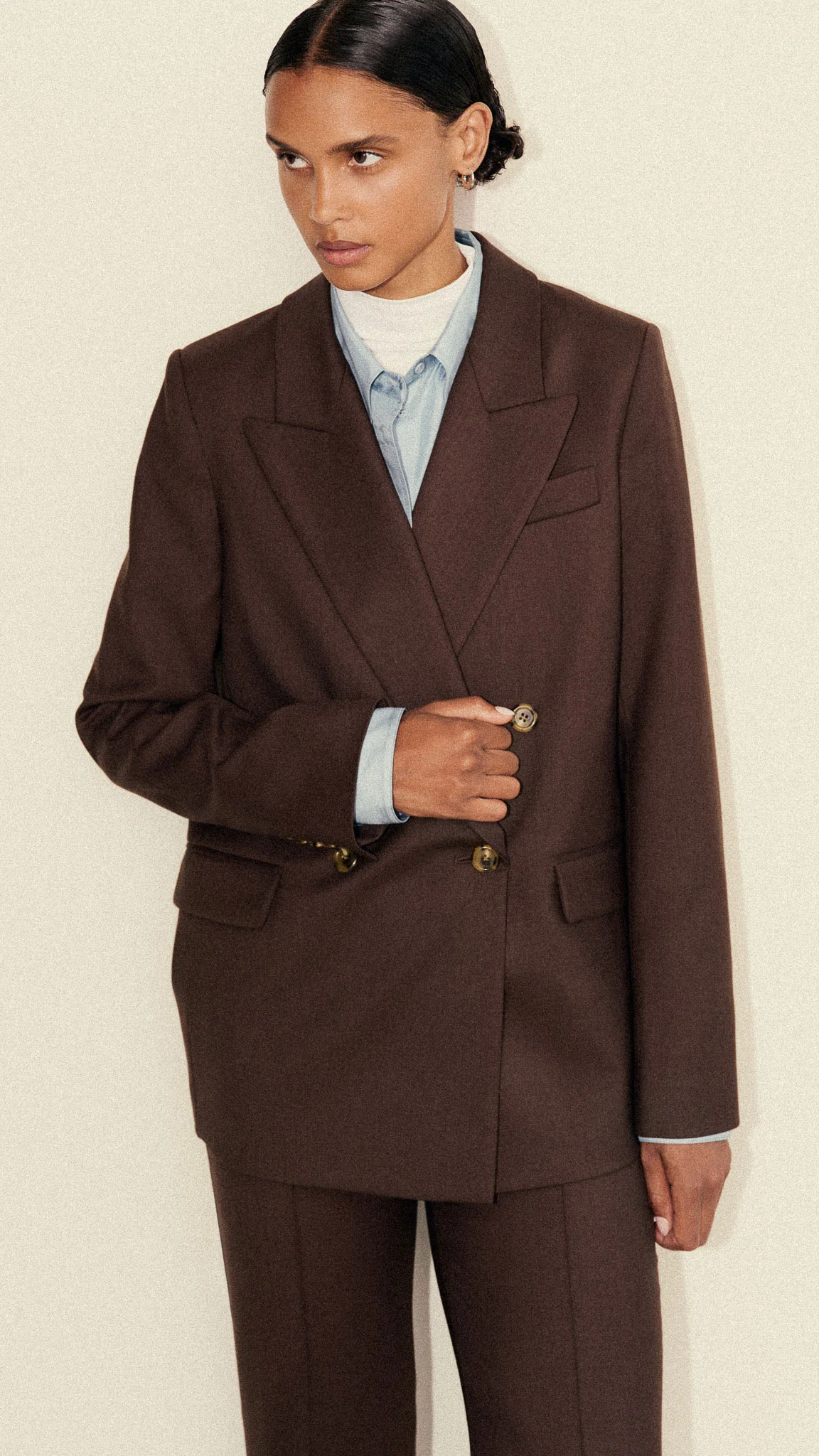 Peak Lapel Blazer in Seasonless Wool | Espresso - Image 8