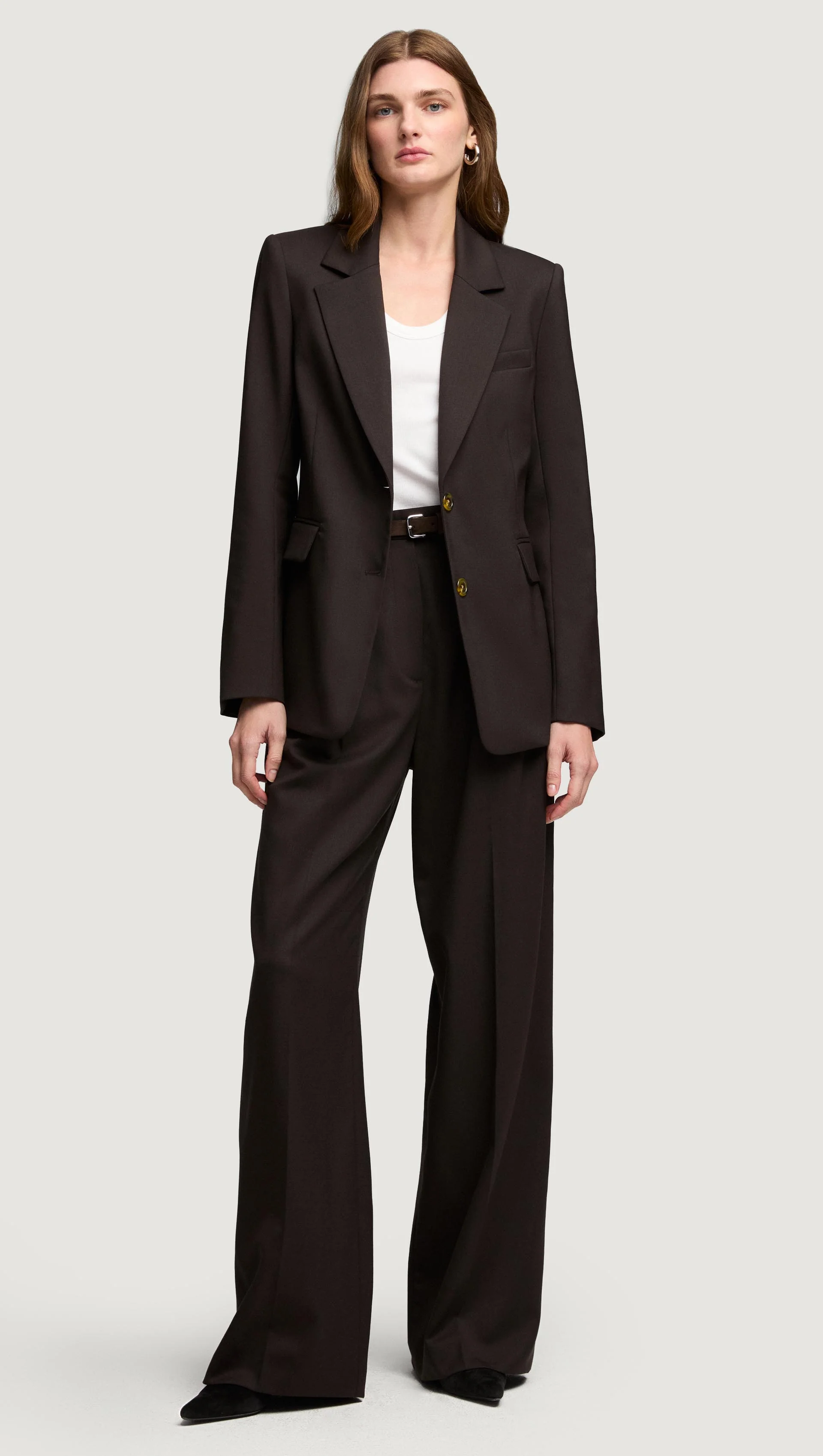 Pleated Trouser in Seasonless Wool | Coffee - Image 6