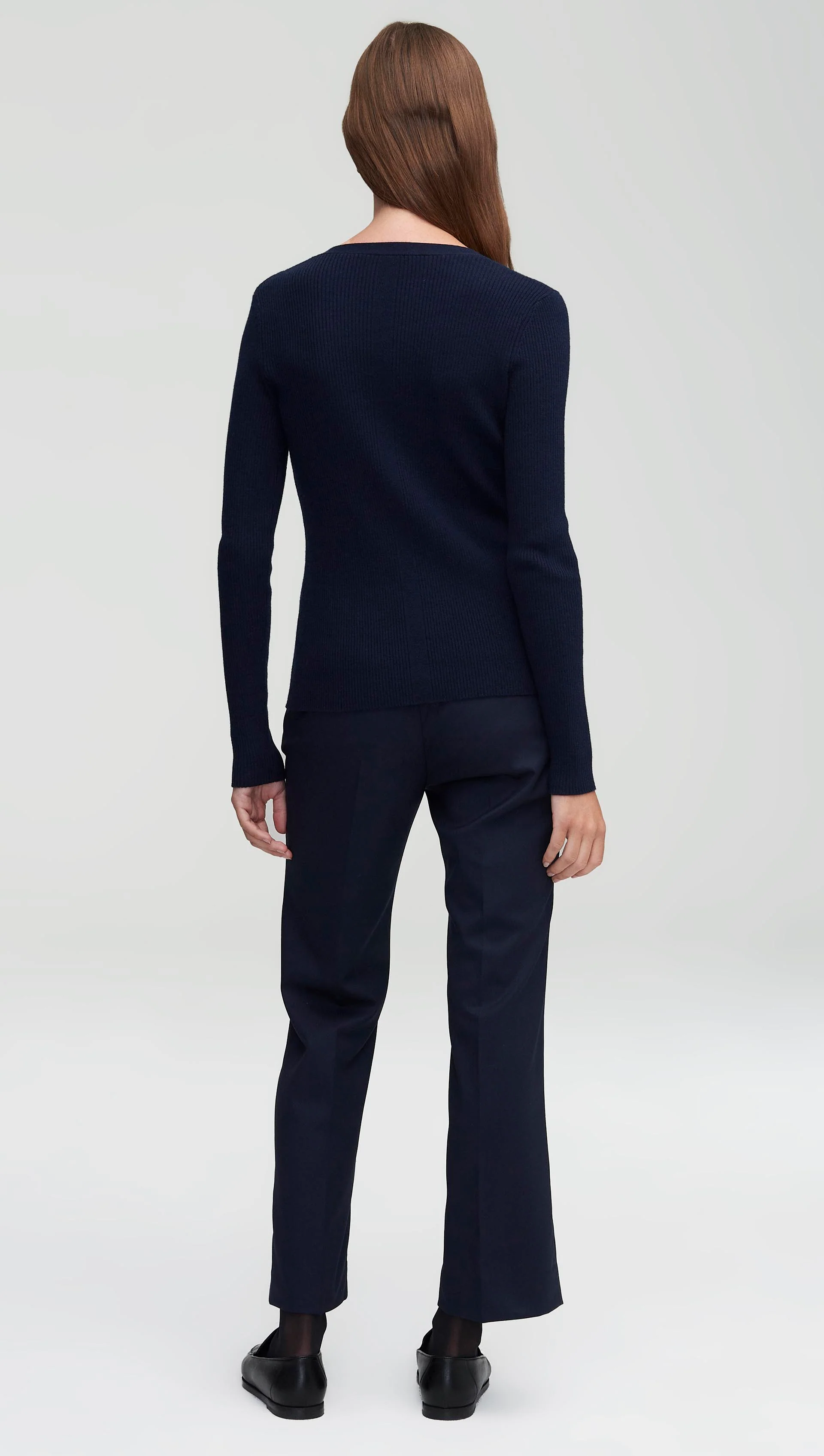 Slim Kick Flare Trouser in Seasonless Wool | Midnight - Image 4