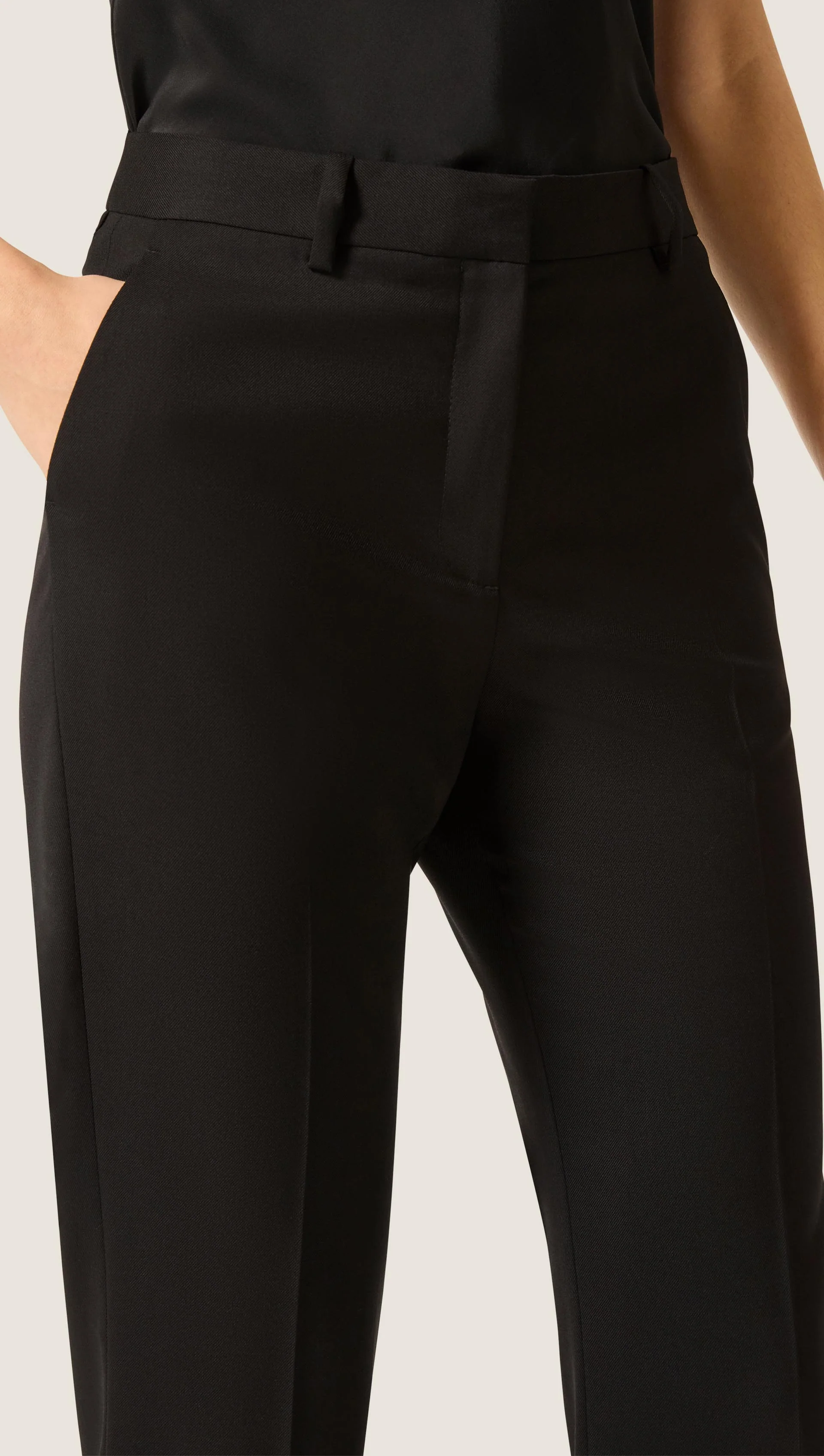 Straight Leg Trouser in Seasonless Wool | Black - Image 6