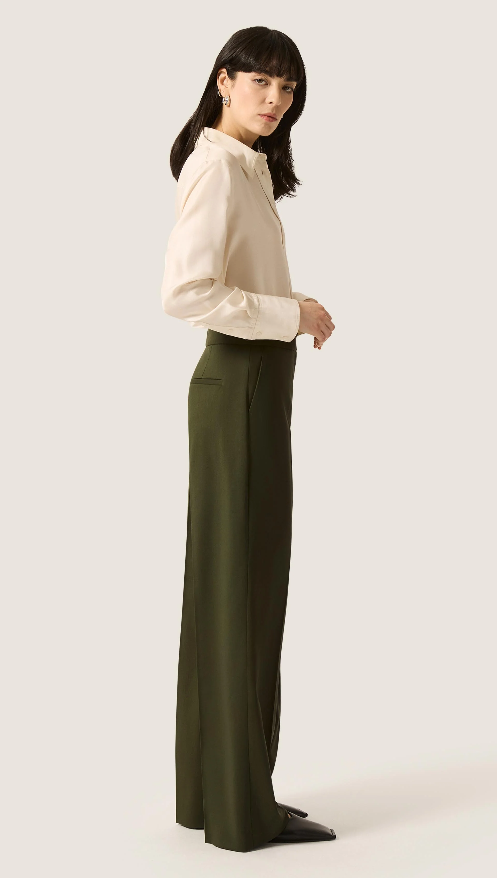 Wide Leg Trouser in Seasonless Wool | Olive - Image 4